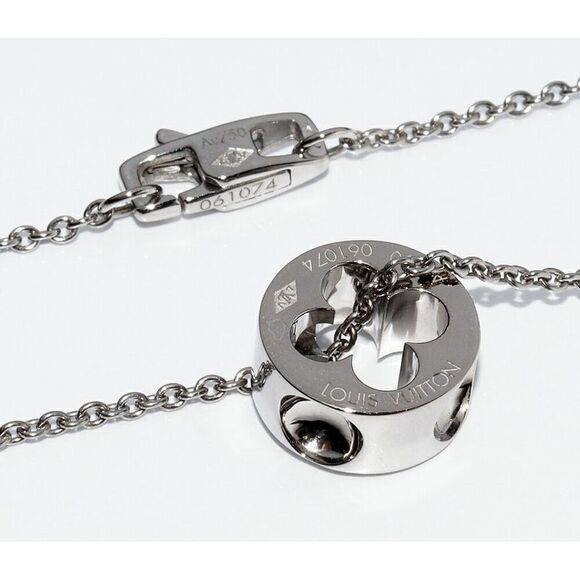 Louis Vuitton 18K White Gold Empreinte Pendant Necklace Q93231